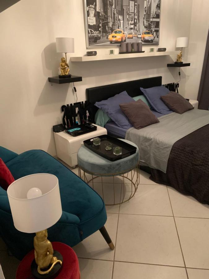 Chambre Dans Guest House Borrigo مينتون المظهر الخارجي الصورة